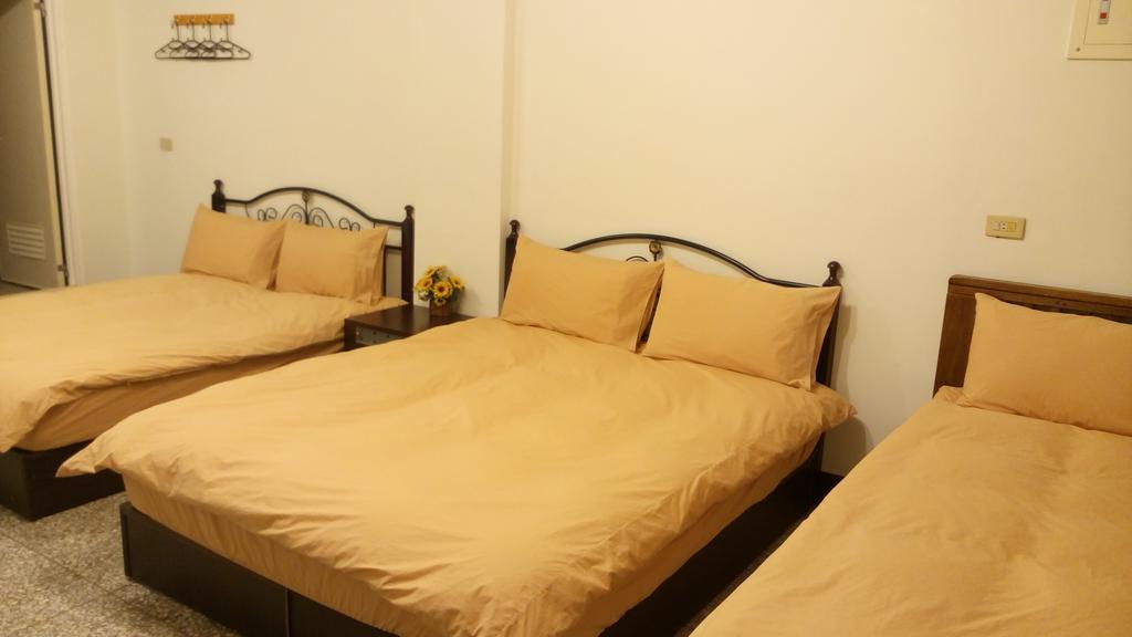 Love Hualien Hostel Hualien City Exterior foto
