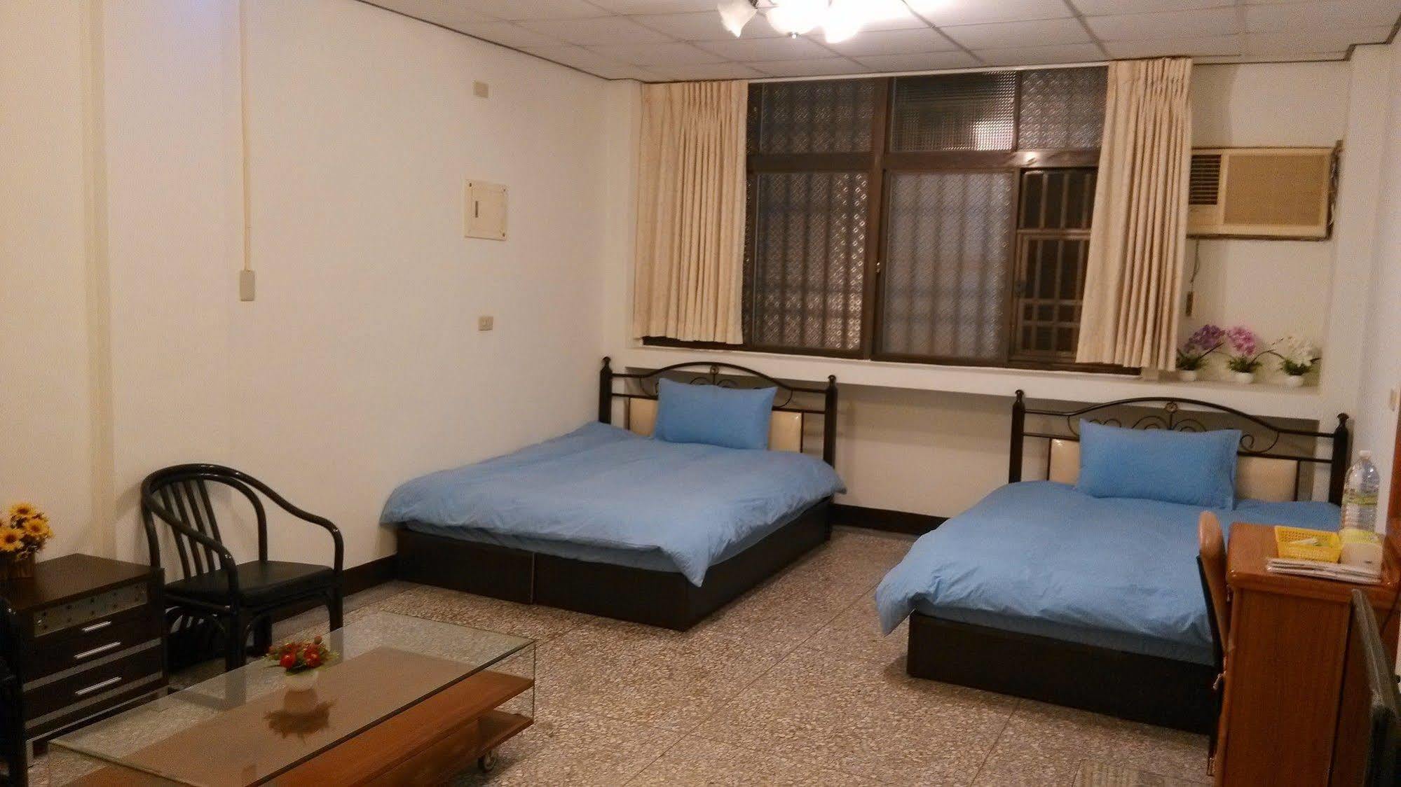Love Hualien Hostel Hualien City Exterior foto