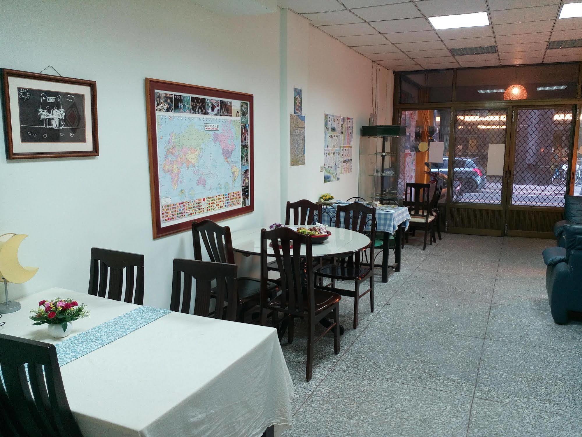 Love Hualien Hostel Hualien City Exterior foto