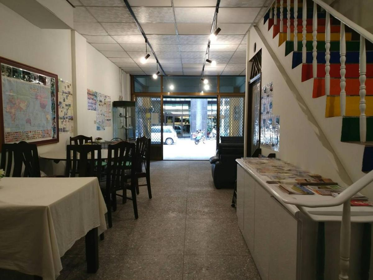Love Hualien Hostel Hualien City Exterior foto